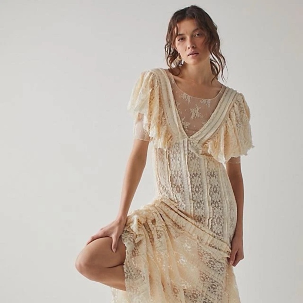 Free People Oui Oui Ruffle Lace Slip Dress Maxi Short Sleeve Intimately Cream XS